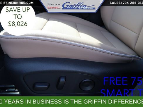 New 2026 Buick Enclave Preferred w/ Power Package FWD image 8
