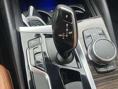 Used 2018 BMW 530i xDrive AWD/4WD image 22