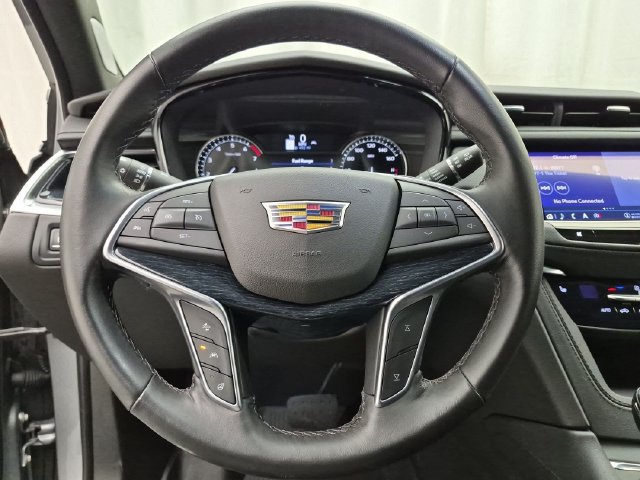 Certified 2024 Cadillac XT5 Premium Luxury w/ LPO, Floor Liner Package AWD/4WD image 10