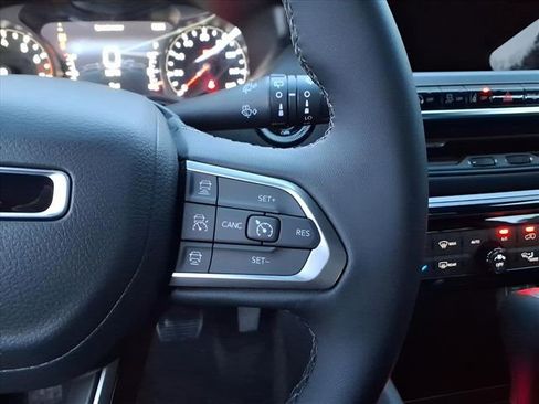 New 2026 Jeep Compass Limited AWD/4WD image 19