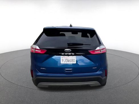 Used 2024 Ford Edge SEL image 12