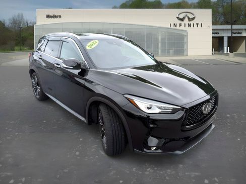Certified 2022 INFINITI QX50 Luxe w/ Appearance Package AWD/4WD image 2