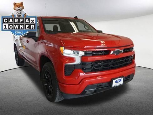 Used 2023 Chevrolet Silverado 1500 RST image 18
