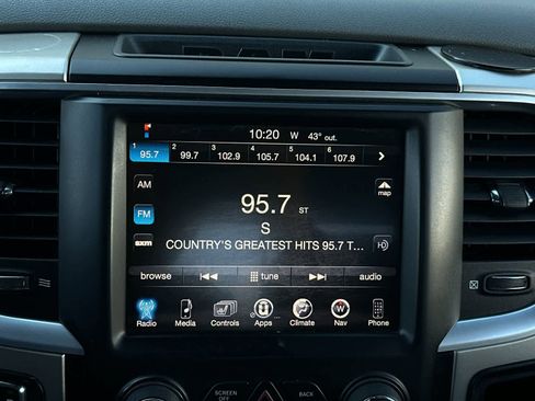 Used 2014 RAM 1500 Outdoorsman image 17