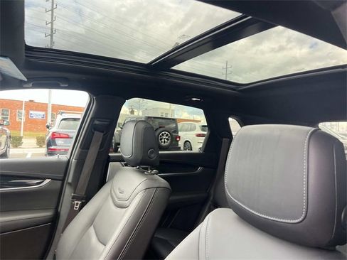 Certified 2025 Cadillac XT5 Premium Luxury image 19