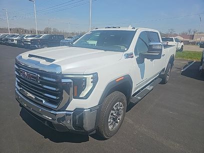 New 2026 GMC Sierra 3500 SLT w/ SLT Convenience Package
