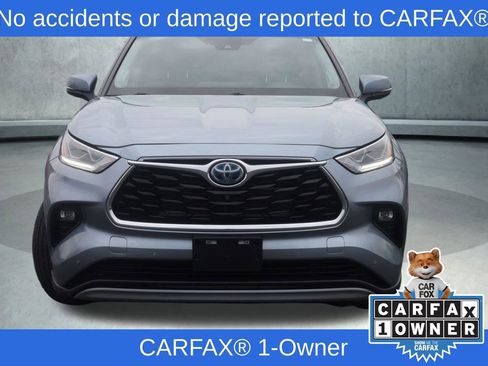 Used 2023 Toyota Highlander Platinum AWD/4WD image 2