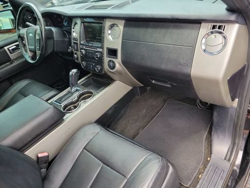 Used 2015 Ford Expedition Limited w/ Equipment Group 301A AWD/4WD image 11