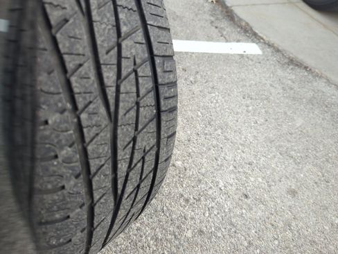 Used 2012 Ford Mustang Premium image 32