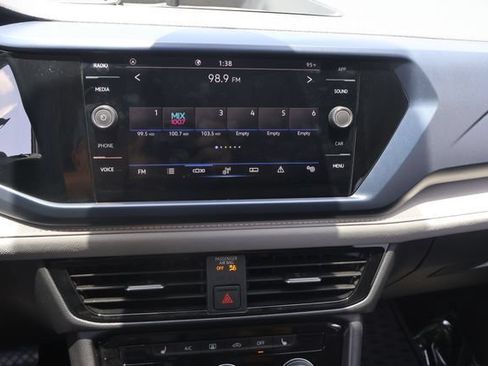 Used 2023 Volkswagen Taos SE FWD image 24