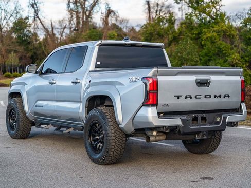 Used 2024 Toyota Tacoma TRD Sport image 6