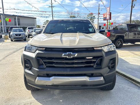 Used 2023 Chevrolet Colorado Trail Boss w/ Advanced Trailering Package image 2