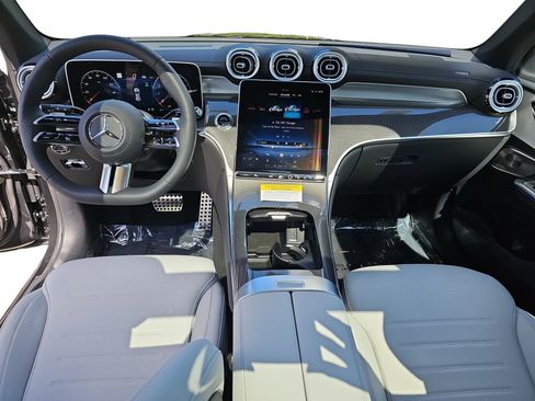 New 2026 Mercedes-Benz GLC 300 image 9
