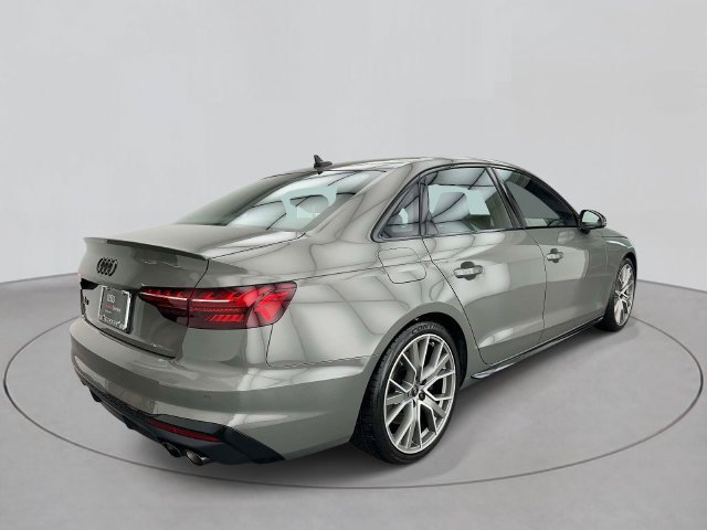 Used 2023 Audi S4 Premium Plus w/ Premium Plus Package AWD/4WD image 4