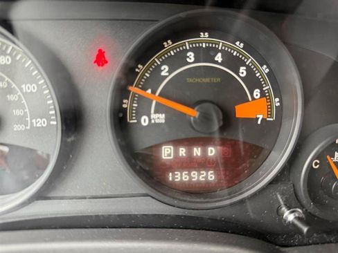Used 2014 Jeep Patriot Sport w/ Power Value Group AWD/4WD image 12