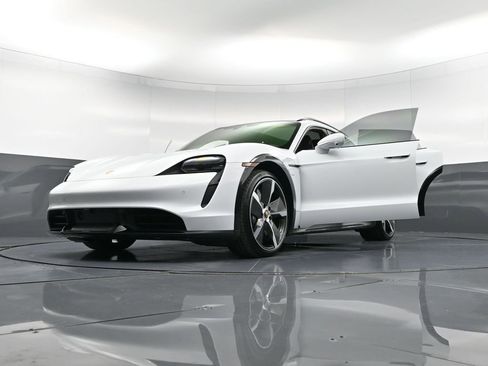 Certified 2023 Porsche Taycan Turbo S image 44