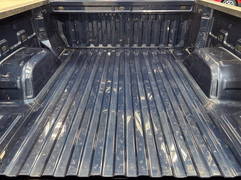 Used 2022 Chevrolet Silverado 1500 Custom AWD/4WD image 34