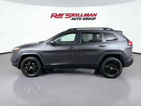 Used 2014 Jeep Cherokee Latitude w/ Comfort/Convenience Group AWD/4WD image 4