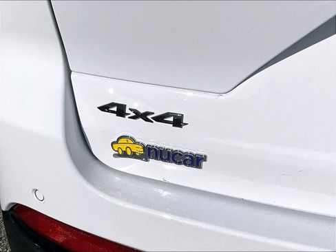 Used 2023 Jeep Grand Cherokee Altitude AWD/4WD image 28