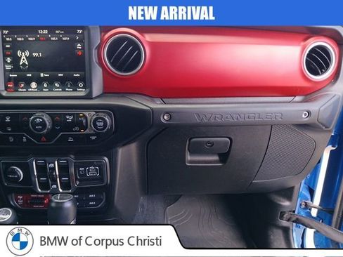 Used 2023 Jeep Wrangler Unlimited Rubicon image 16