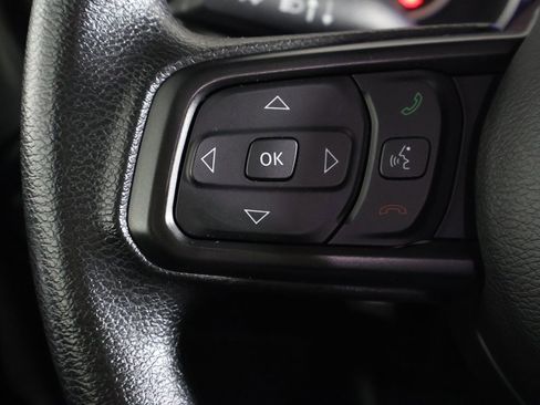 Used 2022 Jeep Wrangler Unlimited Sport image 32