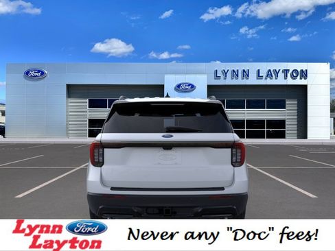New 2026 Ford Explorer ST-Line RWD image 5