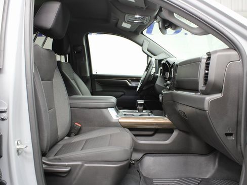 Used 2024 Chevrolet Silverado 1500 LT Trail Boss image 25