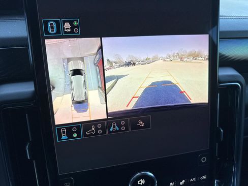 Used 2025 GMC Yukon AT4 w/ Premium Trailering Package image 24