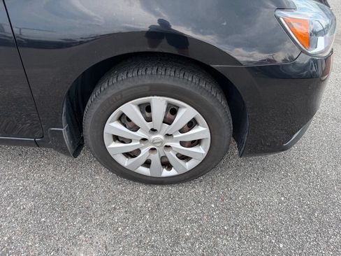 Used 2019 Nissan Sentra S FWD image 4