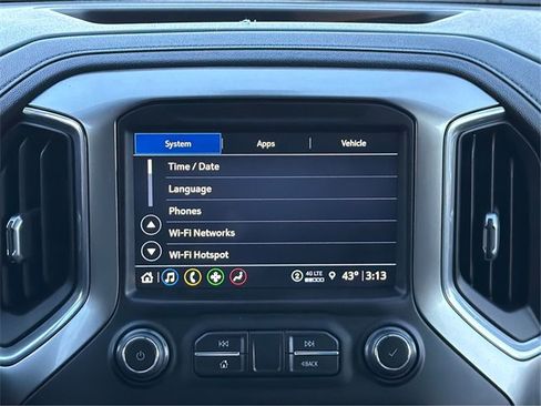 Used 2021 Chevrolet Silverado 1500 LT Trail Boss w/ Convenience Package II image 17