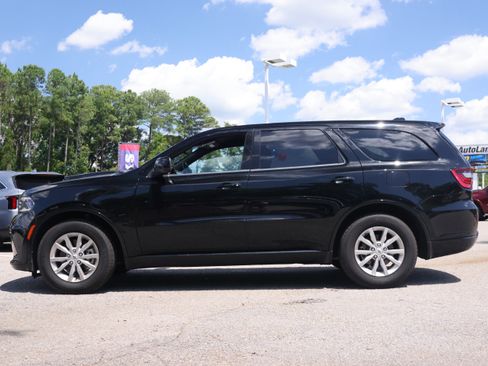 Used 2025 Dodge Durango GT RWD image 2