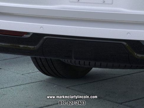 New 2026 Lincoln Navigator Reserve AWD/4WD image 23