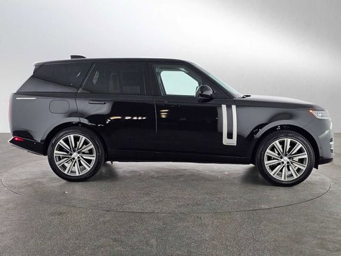 New 2025 Land Rover Range Rover Autobiography image 6