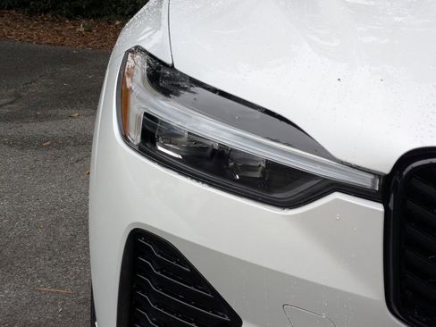 New 2026 Volvo XC60 B5 Core image 10