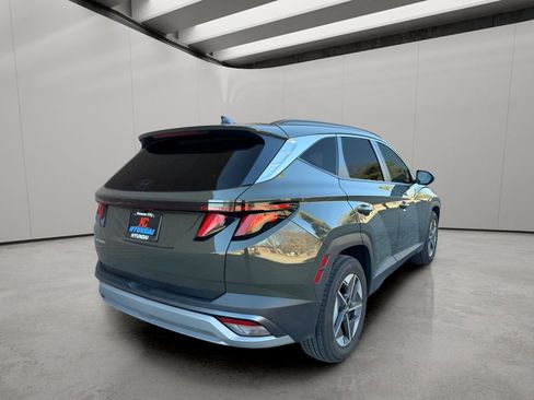 Certified 2025 Hyundai Tucson SEL image 5