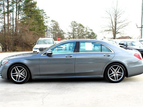 Used 2018 Mercedes-Benz S 560 Sedan image 4