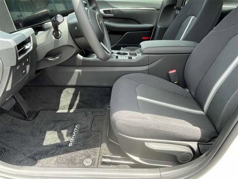 New 2025 Hyundai Sonata SE image 13