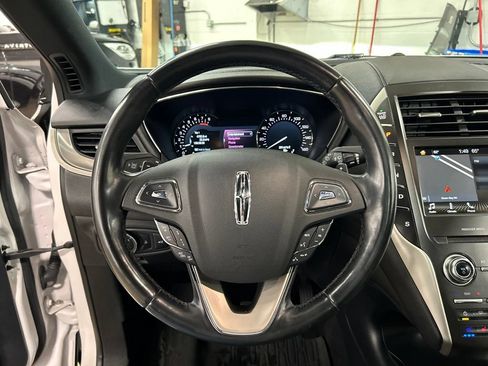 Used 2019 Lincoln MKC Reserve w/ MKC Technology Package AWD/4WD image 16