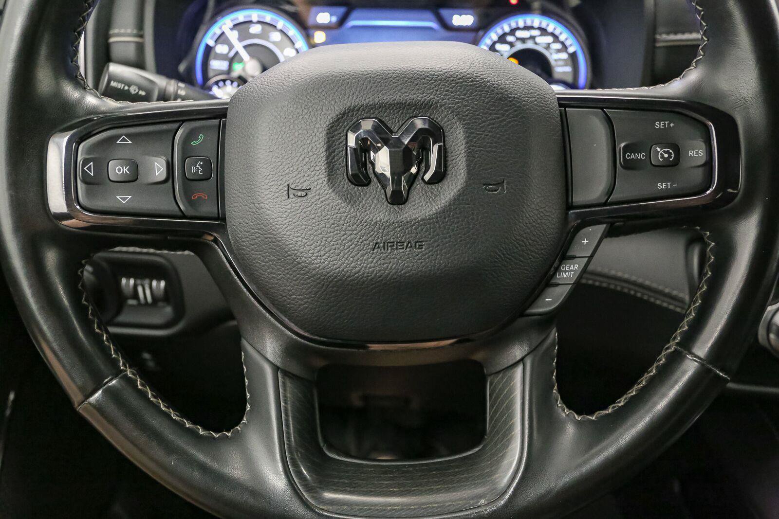 Used 2022 RAM 1500 Limited w/ Body-Colour Bumper Group AWD/4WD image 36