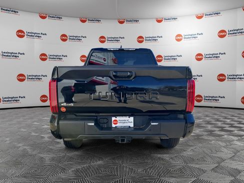 Used 2022 Toyota Tundra SR5 image 6