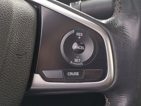 Used 2018 Honda Civic EX-T image 19