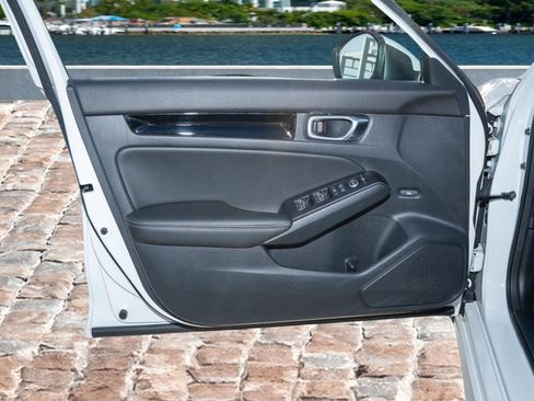 Certified 2023 Honda Civic Touring image 10