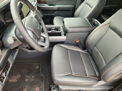 New 2026 Ford F250 Lariat image 9