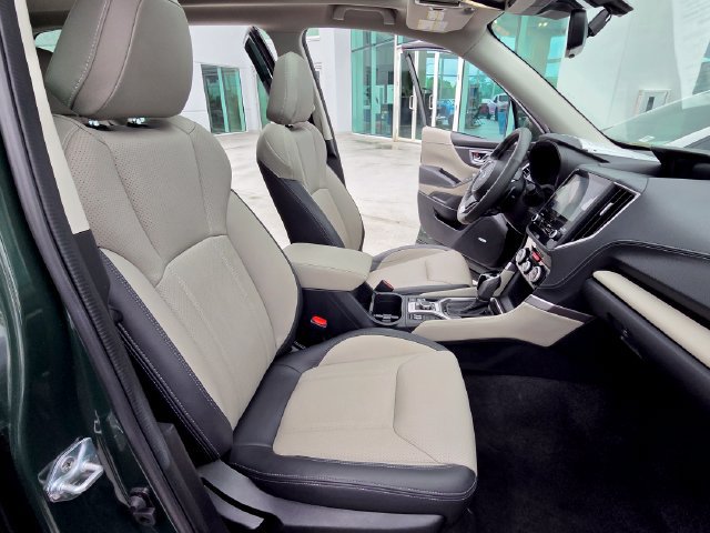 Used 2023 Subaru Forester Limited AWD/4WD image 24