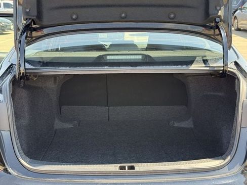 Used 2025 Toyota Corolla LE FWD image 30