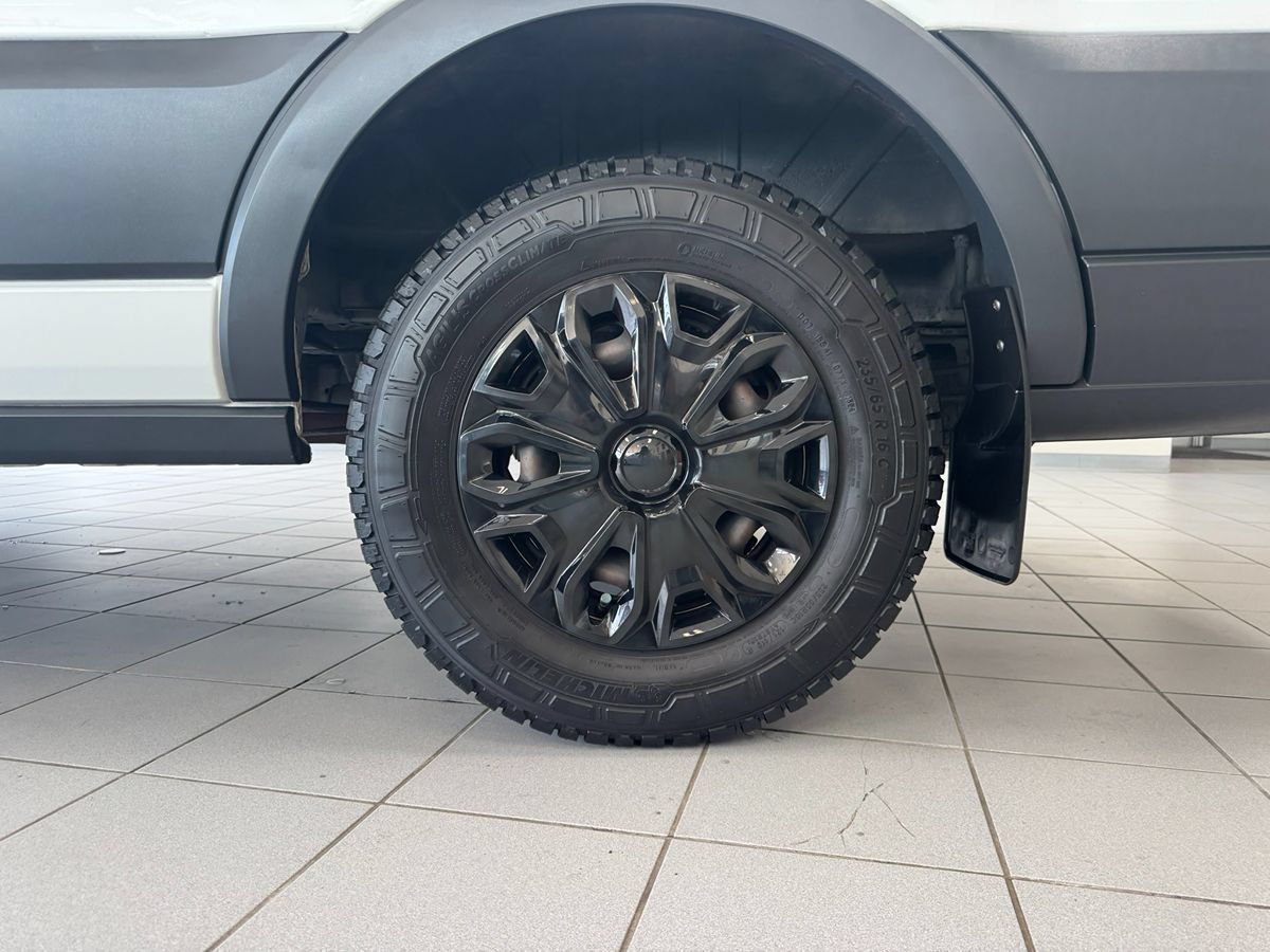 Used 2017 Ford Transit 150 148 Medium Roof RWD image 53