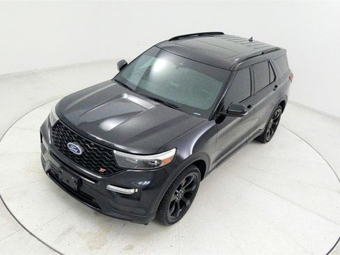 Used 2021 Ford Explorer ST w/ Equipment Group 401A AWD/4WD image 35