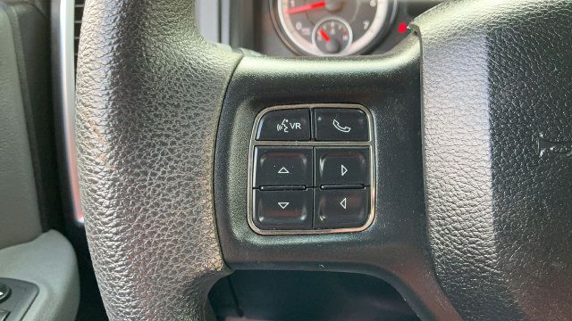 Used 2019 RAM 1500 Classic SLT AWD/4WD image 11