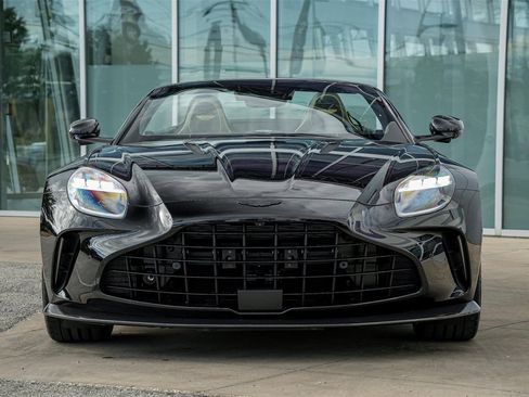 New 2026 Aston Martin V8 Vantage Roadster image 7
