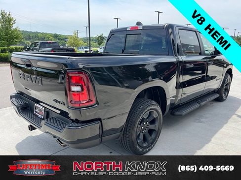 New 2026 RAM 1500 Express AWD/4WD image 19